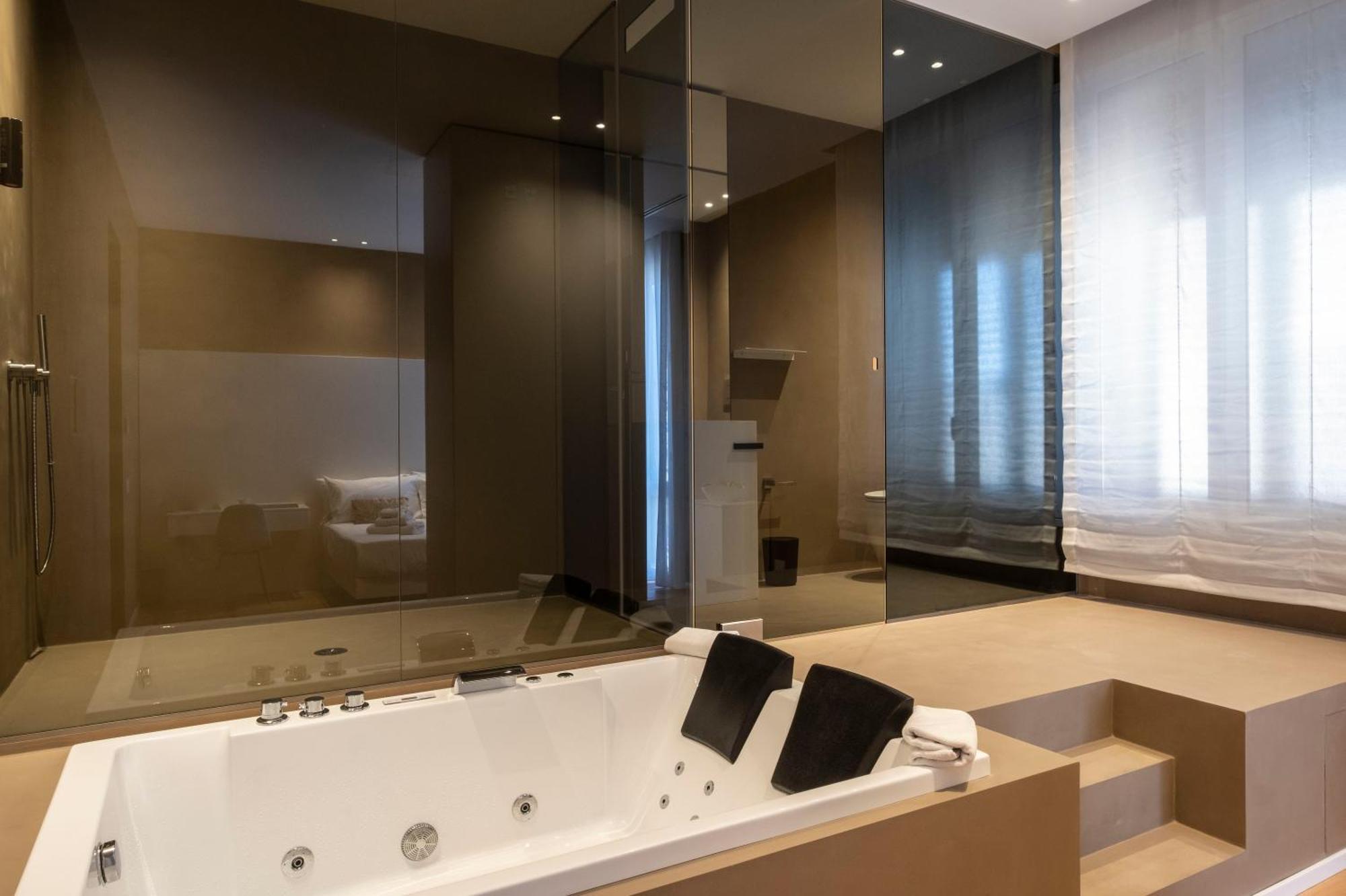 Amorgiu Luxury Suites Palermo Exteriör bild