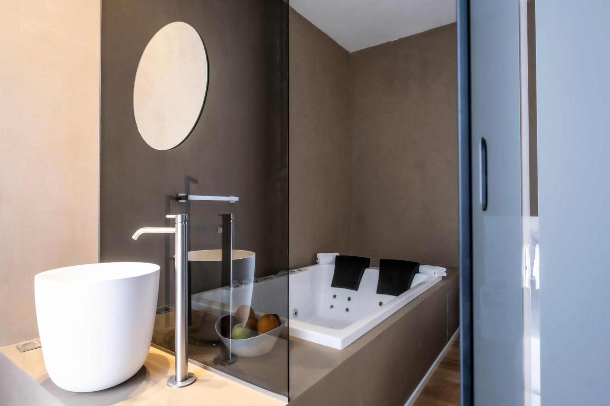 Amorgiu Luxury Suites Palermo Exteriör bild